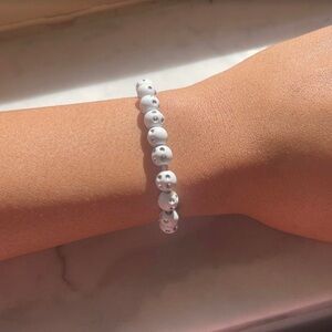 Elegant White Beaded Bracelet